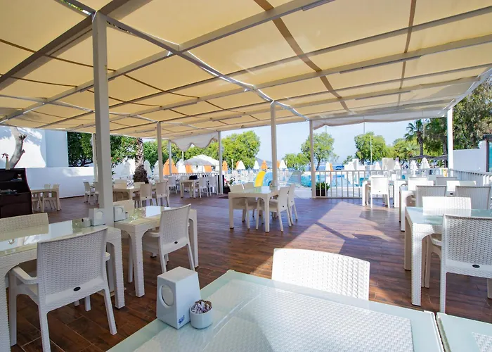 Yelken Mandalinci Spa&Wellness Hotel 4*